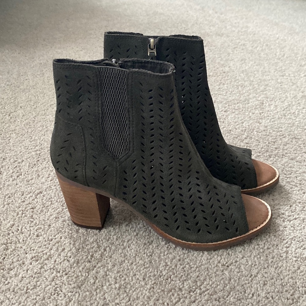 Toms Majorca Peep Toe Bootie